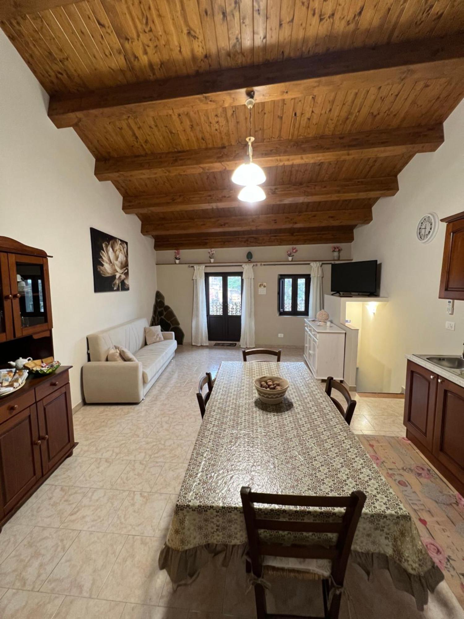 Casa Belvedere Motta Camastra Gole Alcantara מראה חיצוני תמונה